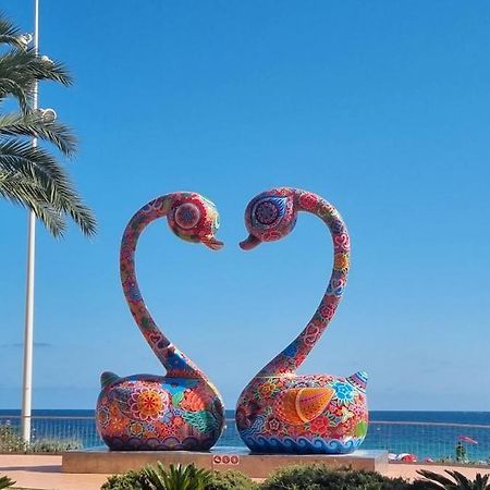 Sunset Cliffs Seaside Apartment Benidorm Luaran gambar